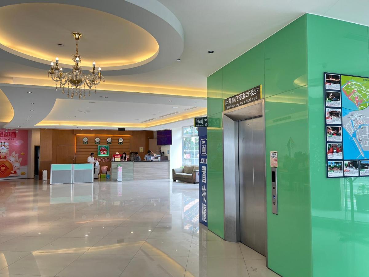 Tie Dao Hotel Tainan Buitenkant foto