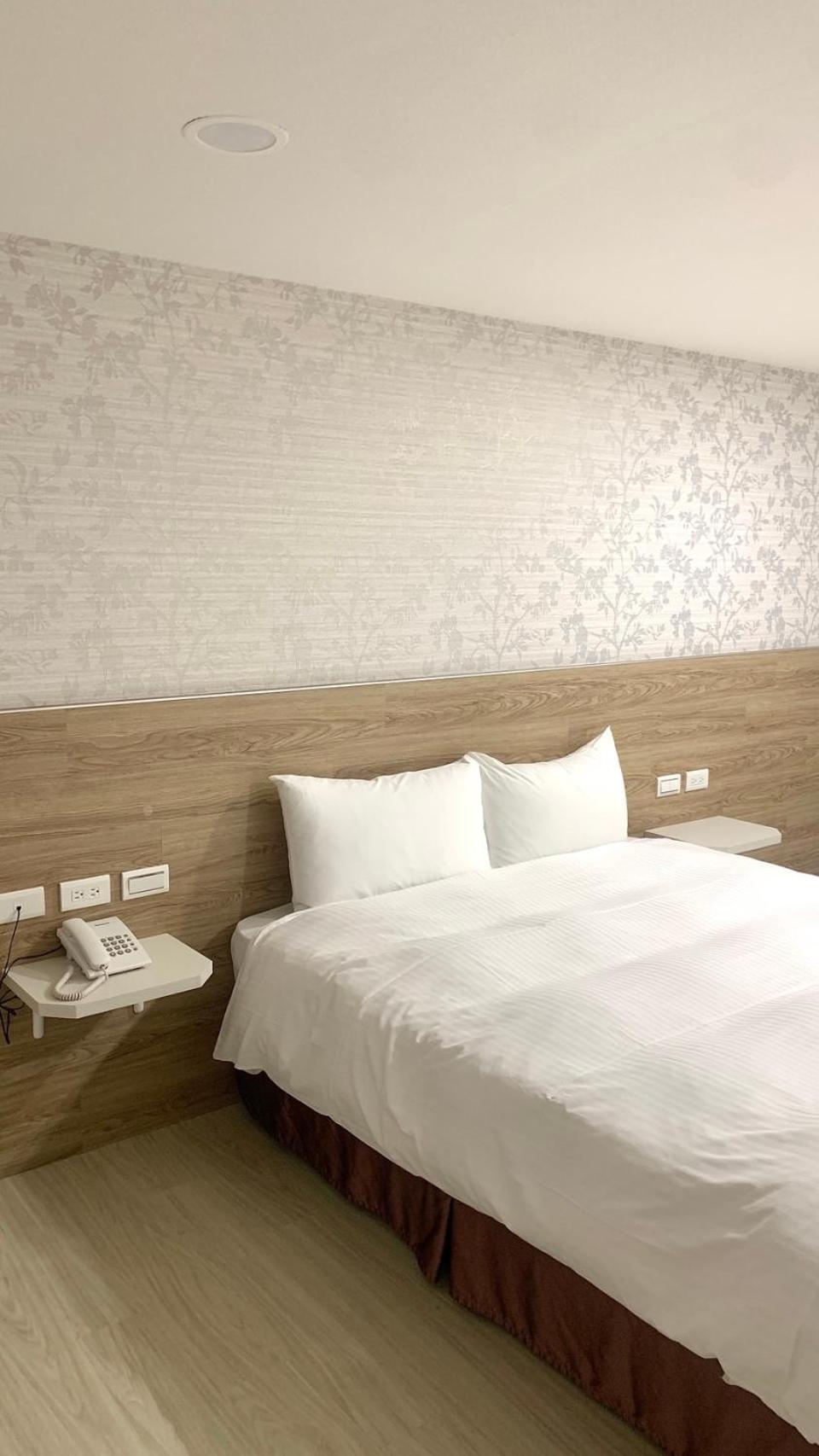 Tie Dao Hotel Tainan Buitenkant foto