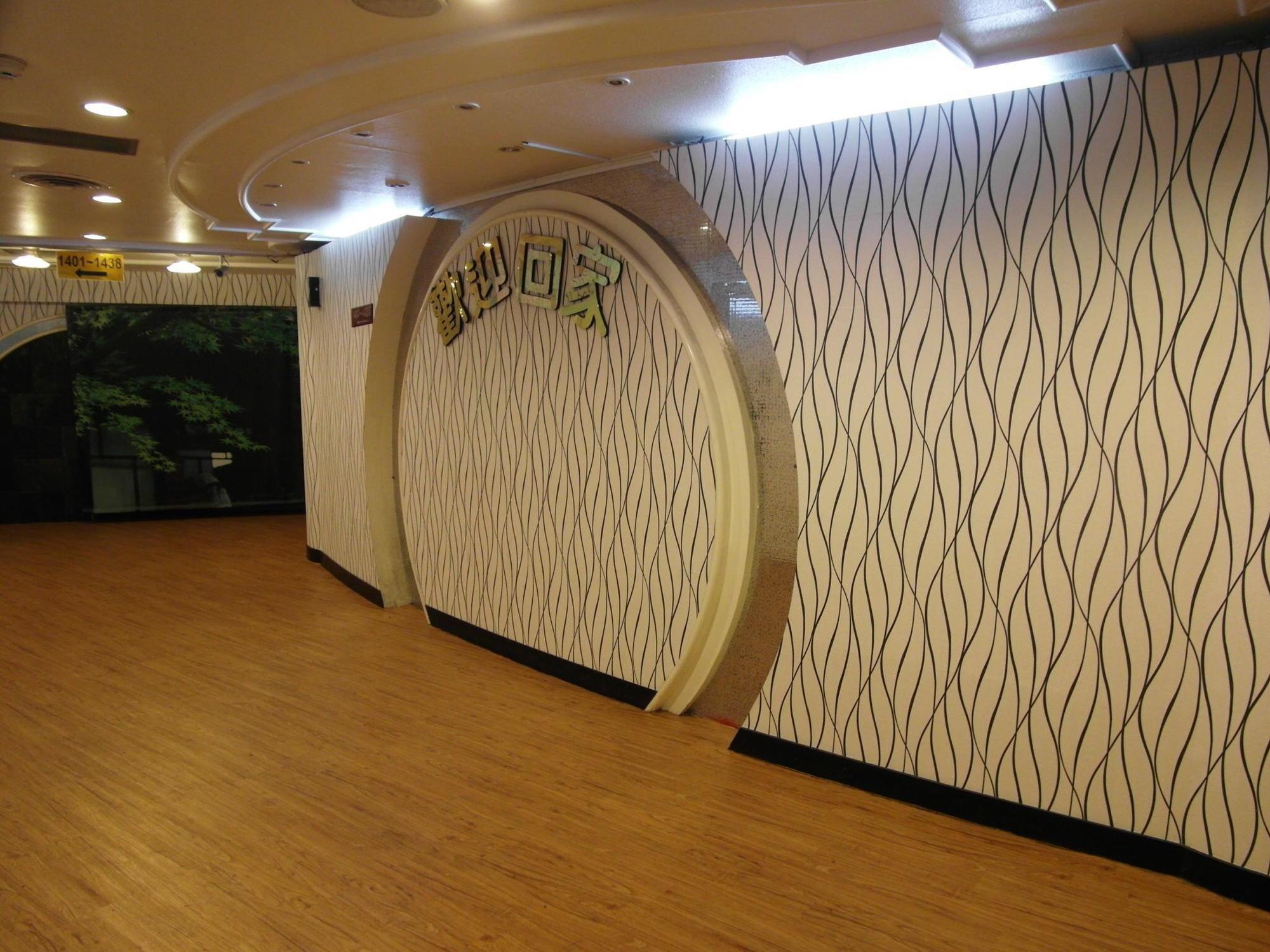 Tie Dao Hotel Tainan Buitenkant foto
