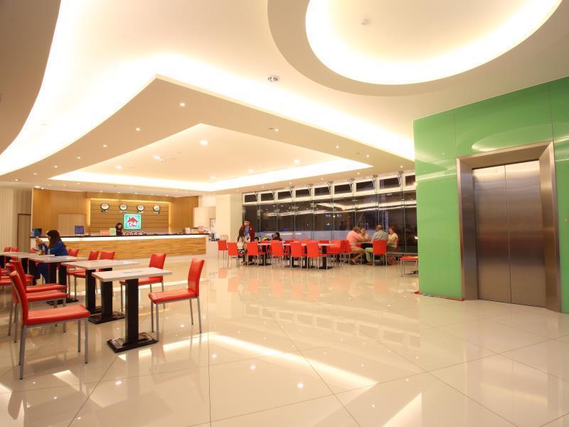 Tie Dao Hotel Tainan Buitenkant foto